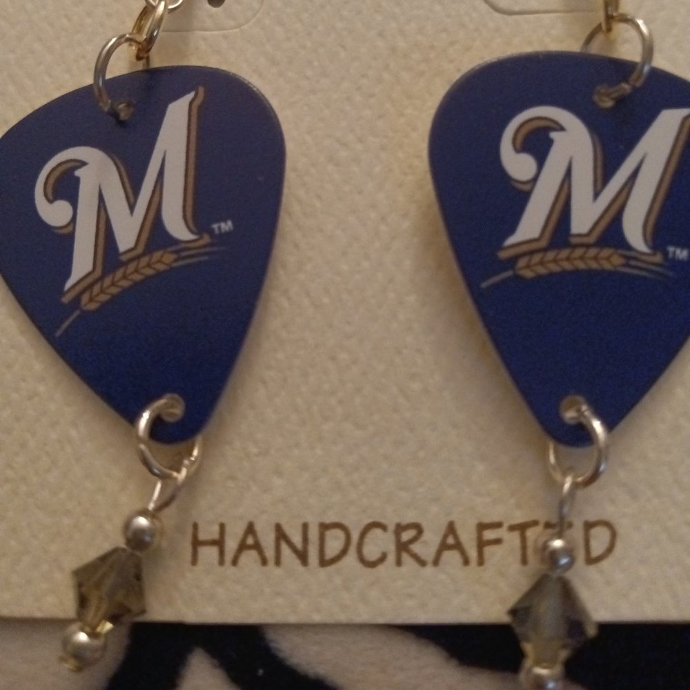 2 PAIRS OF MILWAUKEE BREWERS GUITAR PICK EARRINGS